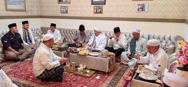 Wujud Sinergi Polri dan Tokoh Agama, Kapolresta Pontianak Hadiri Tabligh Akbar serta Haul Al Habib Abu Bakar bin Ali Adny Al Masyhur