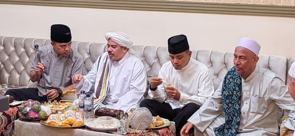 Pererat Silaturahmi dengan Ulama dan Masyarakat, Kapolresta Pontianak Hadiri Haul ke-4 Al Habib Abu Bakar bin Ali Adny Al Masyhur