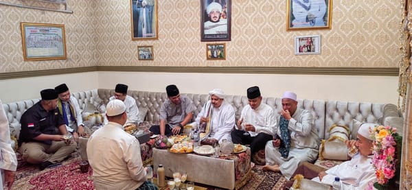 Kapolresta Pontianak Hadiri Tabligh Akbar dan Haul ke-4 Al Habib Abu Bakar bin Ali Adny Al Masyhur