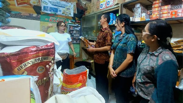 Jelang Hari Raya Kuningan, Satgas Saber Pangan Polda Bali Sidak Pasar Kreneng