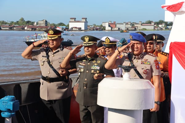 Peringati Hari Bhayangkara ke-80, Polda Kalteng Gelar Tabur Bunga di DAS Kapuas untuk Mengenang Jasa Pahlawan