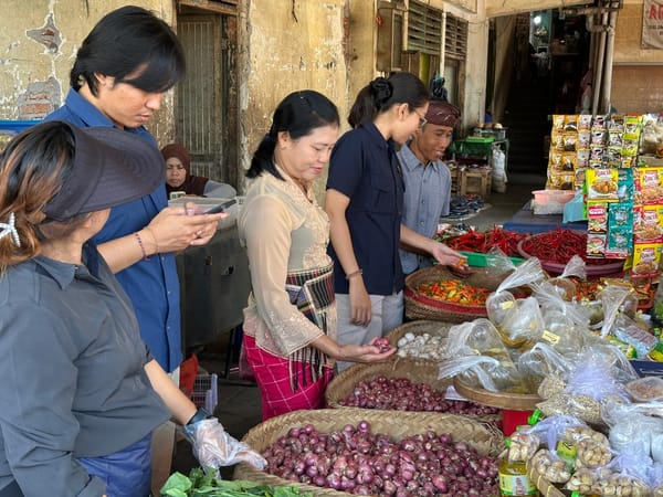 Sidak Pangan Pasar Kreneng, Satgas Pangan Polda Bali Pastikan Ketersediaan Stock dan Harga Yang Stabil