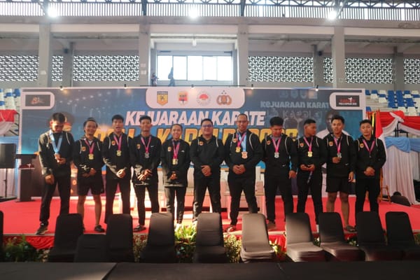 Polda Kalteng Torehkan Prestasi Gemilang dengan Raihan 13 Medali pada Kejuaraan Karate Kapolri Cup 2026