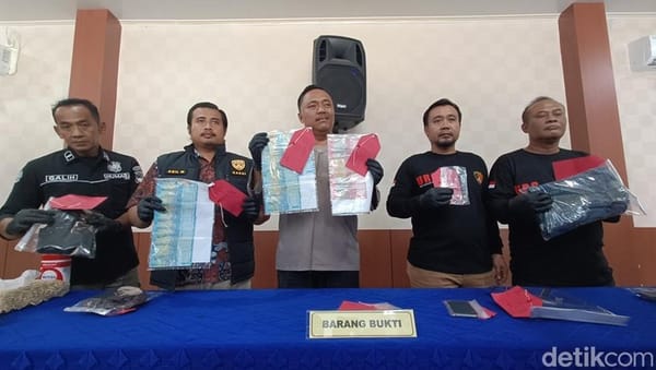 Teror Penjambretan Lansia di Cilacap Berakhir, Residivis Kambuhan Dibekuk Polisi Kurang dari 24 Jam