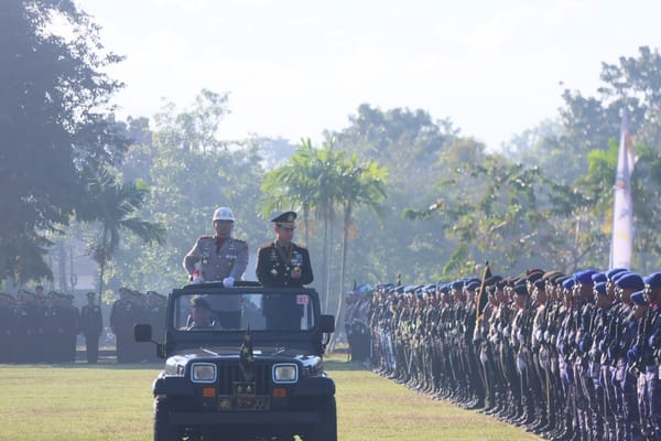 Kapolda Bali Pimpin Upacara Hari Bhayangkara Ke-80