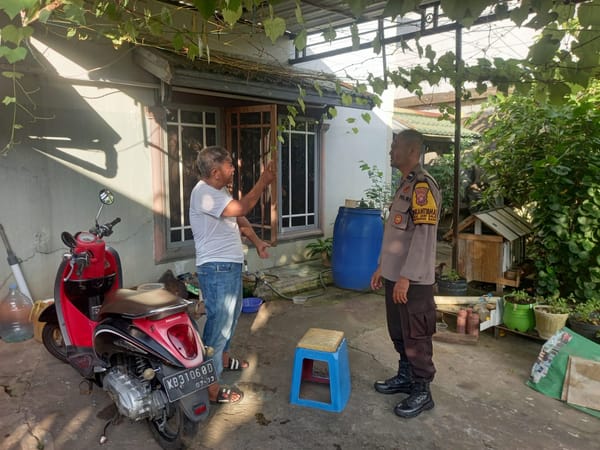 Door to Door System, Bhabinkamtibmas Kelurahan Sei Jawi Dalam Ajak Warga Waspada Pencurian dan Penipuan Digital