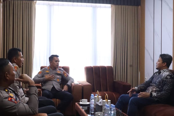 Respons Keluhan Masyarakat, Kapolresta Pontianak Bertemu PLN Bahas Gangguan Listrik di Pontianak