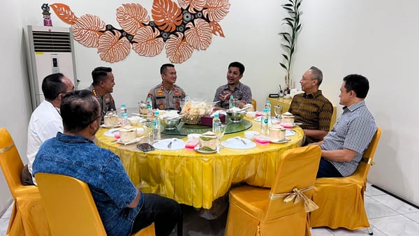 Kapolresta Pontianak Perkuat Sinergi dengan PDAM melalui Silaturahmi