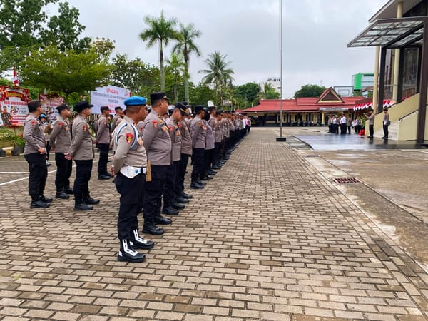 Pimpin Apel Pagi, Wakapolresta Pontianak Ingatkan Personel Tingkatkan Disiplin dan Kinerja Operasional