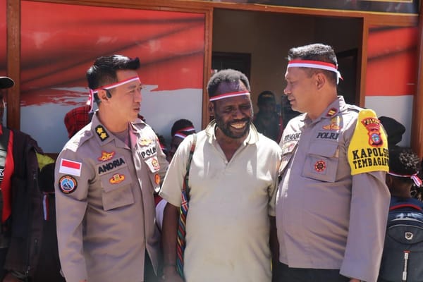 Semarak Hari Bhayangkara ke-80, Satgas Ops Damai Cartenz-2026 Hadir Membawa Harapan bagi Warga Tembagapura