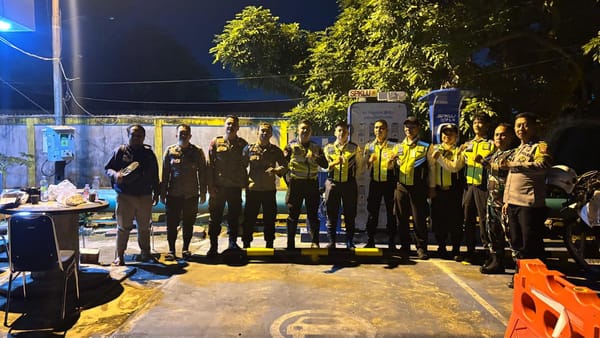 Pastikan Keamanan Tetap Terjaga, Patroli Enggang Polsek Pontianak Utara Pantau Situasi di Kantor PLN Siantan