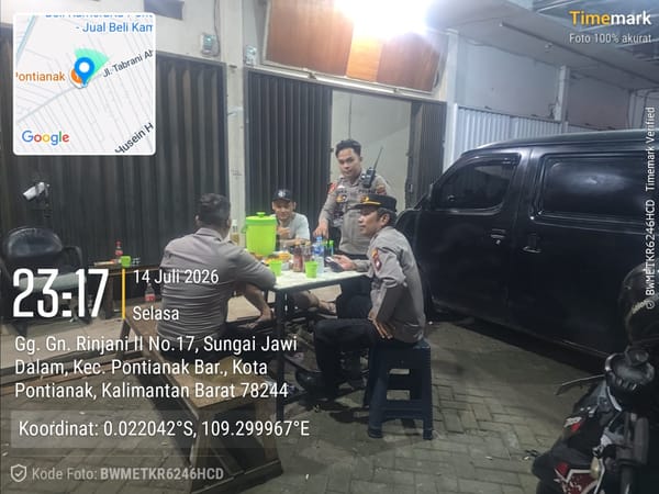 Jaga Kondusivitas Wilayah, Enggang Polsek Pontianak Barat Gencarkan Patroli Malam Dialogis