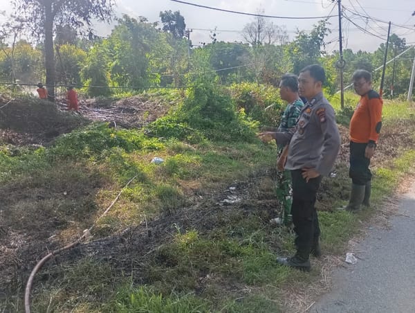 Cegah Kebakaran Hutan dan Lahan, Polsek Pontianak Utara Bersama BPBD Patroli di Jalan Kebangkitan Nasional