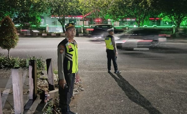 Pastikan Pagelaran Wayang Kulit Berjalan Aman, Polsek Pontianak Kota Laksanakan Pengamanan