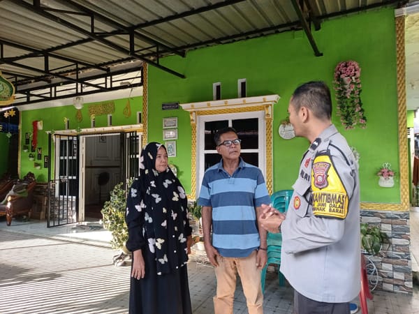 Lewat Sambang DDS, Bhabinkamtibmas Sei Jawi Dalam Edukasi Warga Bahaya Hoaks dan Penipuan Online