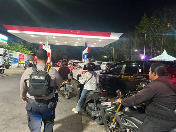Antisipasi Panic Buying, Polresta Pontianak Terjunkan Personel Amankan Seluruh SPBU