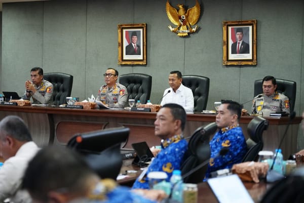 Antisipasi Musim Kemarau, Polri Kerahkan Puluhan Ribu Personel untuk Penanggulangan Karhutla 2026