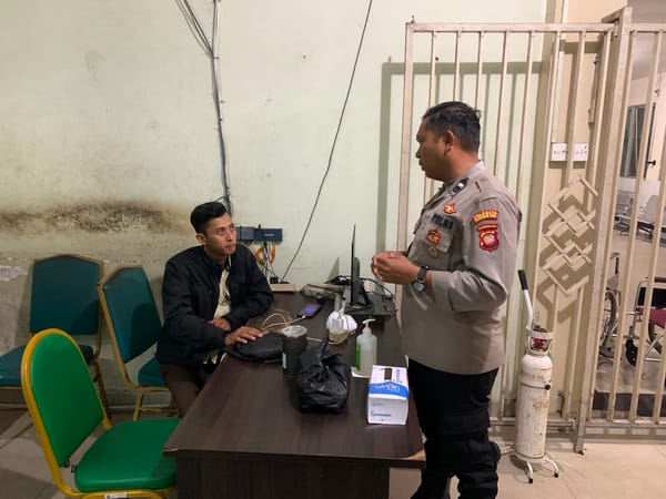 Polsek Pontianak Barat Gencarkan Patroli Dialogis Enggang untuk Meningkatkan Kesadaran Masyarakat terhadap Kejahatan Pencurian