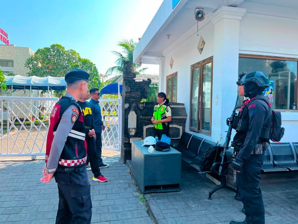 Sambangi Warga dan Pedagang, Operasi Pekat Agung Perkuat Upaya Preventif