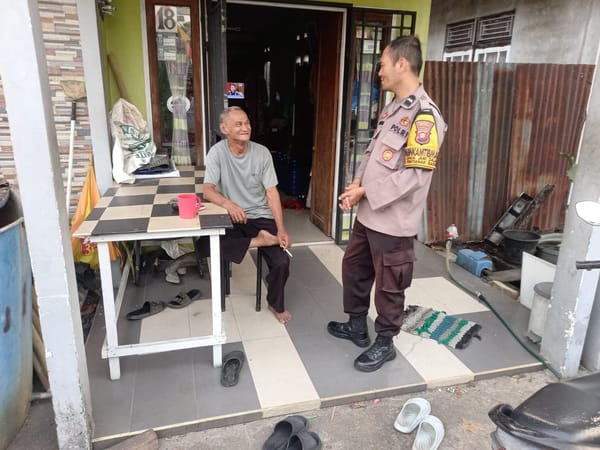 Perkuat Sinergi, Bhabinkamtibmas Sei Jawi Dalam Sambangi Warga dan Sampaikan Pesan Kamtibmas