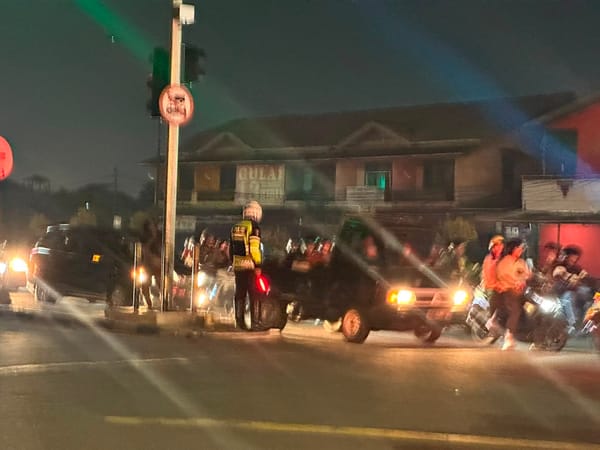Polsek Pontianak Timur Intensifkan Pengaturan Lalu Lintas di Simpang Tanjung Raya