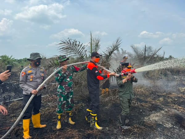 Karhutla Sungai Gelam Terus Ditangani, Kapolda Jambi Perkuat Kolaborasi TNI-Polri dan BPBD