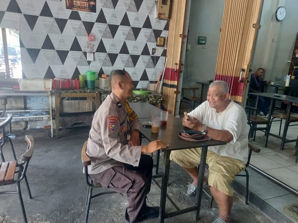 Bhabinkamtibmas Sei Jawi Dalam Aktif Sambangi Warga, Perkuat Pesan Kamtibmas