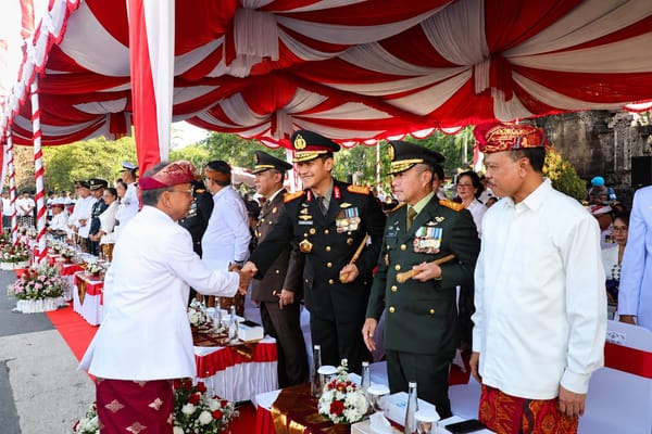 Kapolda Bali Hadiri Upacara Hari Jadi ke-68 Provinsi Bali, Teguhkan Sinergi untuk Kejayaan Bali