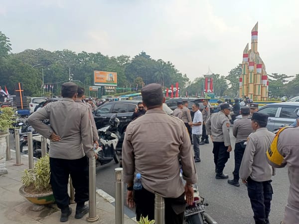 Jaga Keamanan Aksi Damai, Polresta Pontianak Lakukan Pengamanan Aliansi Darurat Asap