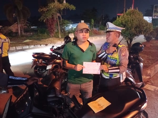 Tertibkan Knalpot Brong, Satlantas Polresta Pontianak Amankan 49 Motor dalam Razia Gabungan