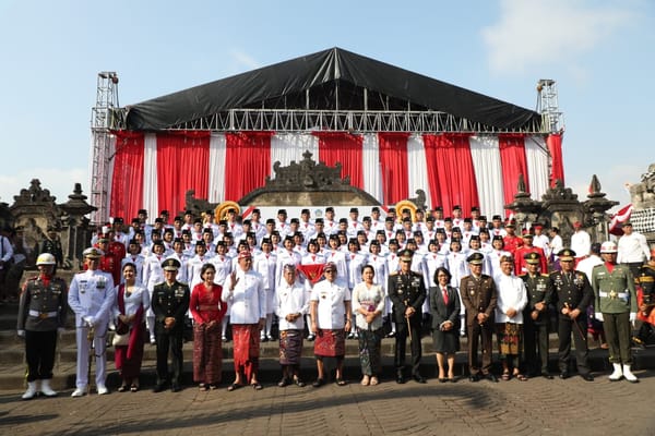 Kapolda Bali Hadiri Peringatan HUT ke-81 RI, Kobarkan Semangat Persatuan di Pulau Dewata