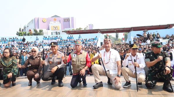 Suasana Pagi Penuh Semangat, 3.000 Mahasiswa dan Pelajar Teguhkan Komitmen Antinarkoba di Palangka Raya