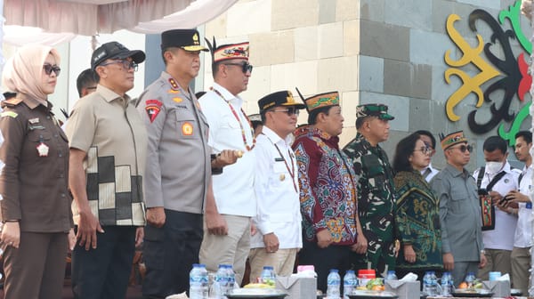 3.000 Mahasiswa dan Pelajar Deklarasikan Anti Narkoba di Bunderan Besar Palangka Raya