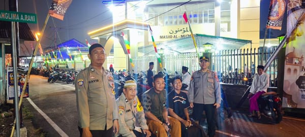 Polsek Pontianak Timur Kawal Peringatan Maulid Nabi Muhammad SAW agar Berlangsung Aman