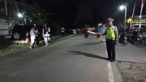 Maulid Nabi Muhammad SAW Berlangsung Aman, Polsek Pontianak Kota Hadir Amankan Kegiatan di Ponpes Mahyajatul Qurra’