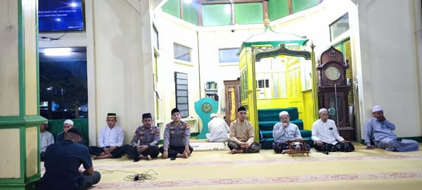 Polsek Pontianak Timur Laksanakan Pengamanan Peringatan Maulid Nabi Muhammad S.A.W.