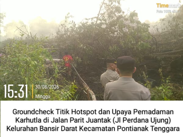 Cegah Karhutla Meluas, Polsek Pontianak Selatan Groundcheck Titik Hotspot dan Lakukan Pemadaman