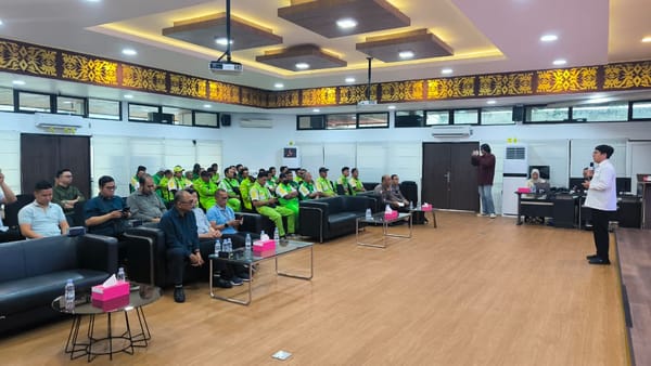 Sat Lantas Polresta Pontianak Gelar Safety Driving Bersama Pertamina, Edukasi 40 Driver Armada LPG 3 Kg