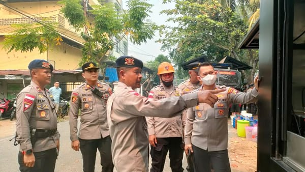 Saat Air Sulit Didapat, Polisi Hadir Membawa Harapan