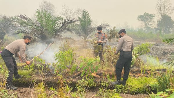 Cegah Karhutla, Sat Samapta Polresta Pontianak  Gencarkan Patroli dan Imbauan kepada Masyarakat