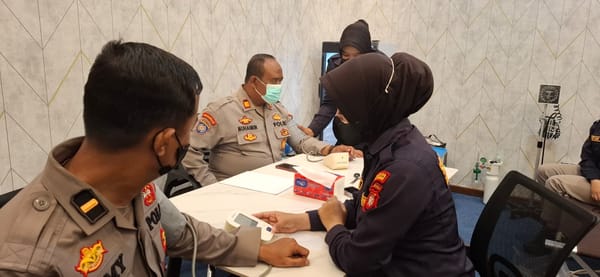 Polresta Pontianak Gelar Pelayanan Kesehatan bagi Personel dan petugas  Penanggulangan Karhutla