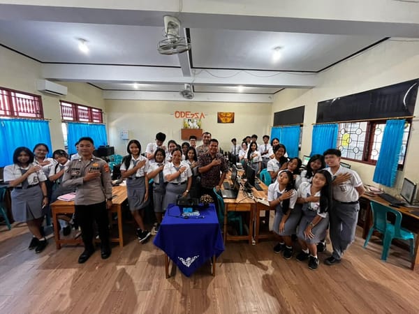 Sasar Siswa SMA/SMK Sederajat, Polda Bali Dorong Pelajar Bijak Gunakan AI melalui Program Paham AI