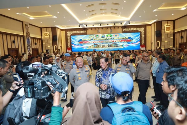 Polda Kalsel Gelar Rakor Penanganan Karhutla Bersama Wamenko Pangan RI, Lahirkan Inovasi Cairan MES