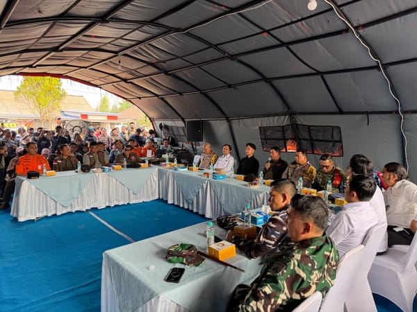 Kapolda Kalsel Dampingi Wapres Gibran, Tampilkan Inovasi Surfaktan dan Drone Thermal Tangani Karhutla