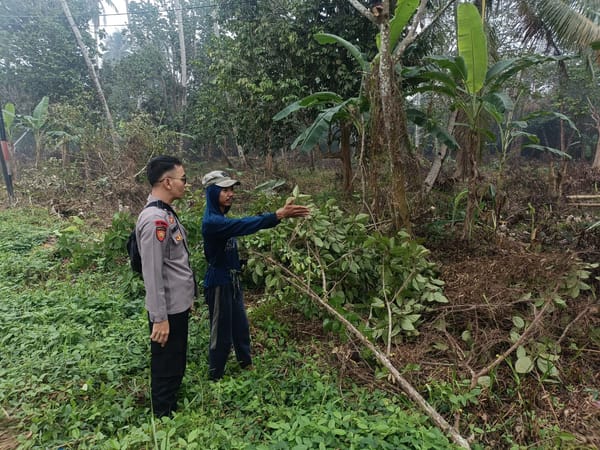 Personil Enggang Polsek Pontianak Barat Laksanakan Patroli Dialogis Antisipasi Gangguan Kamtibmas dan Karhutla