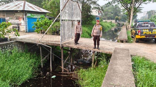 Patroli Enggang Selatan Pantau Lahan Rawan Karhutla, Pastikan Sumber Air Tetap Tersedia