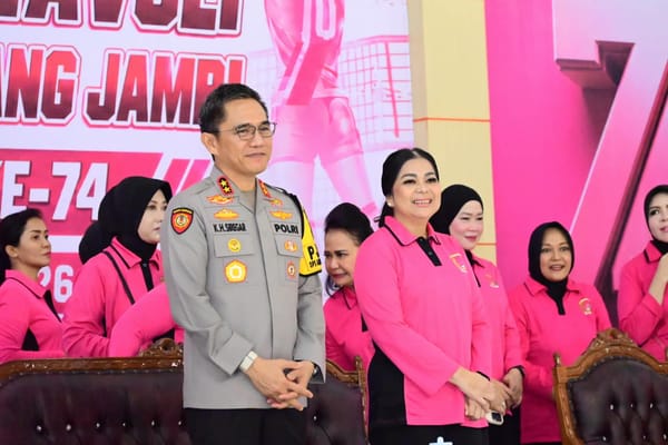 Turnamen Voli Kapolda Cup Meriahkan HKGB ke-74, Pererat Silaturahmi Bhayangkari Polda Jambi