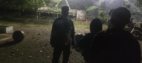 Cegah Maraknya Penggunaan Knalpot Brong Patroli Polsek Pontianak Utara Sasar Remaja Yang Nongkrong Hingga Larut Malam