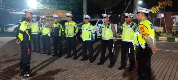 Cegah Balap Liar, Satlantas Polresta Pontianak Sikat 3 Motor Berknalpot Brong saat Patroli Malam