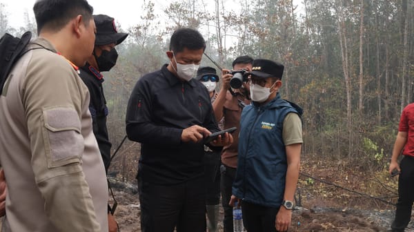 Kapolda Kalteng Tegaskan Pengoptimalan Penyekatan Api, Cegah Meluasnya Karhutla di Banturung